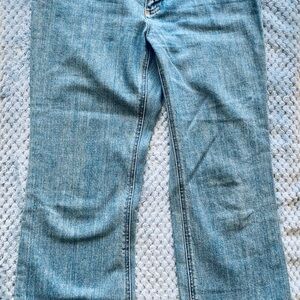 Trendy Light Blue Denim Cropped Jeans